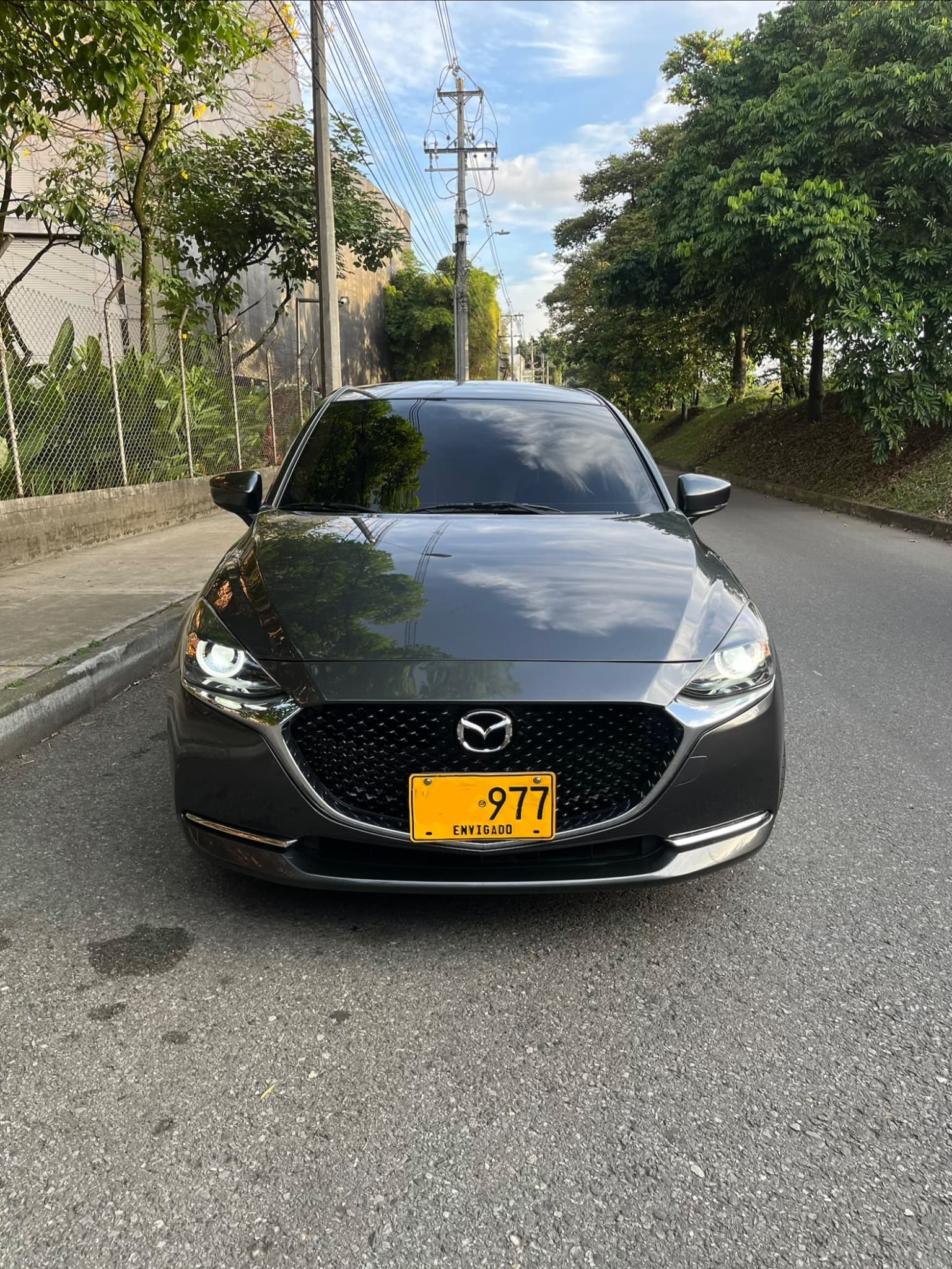 mazda 2