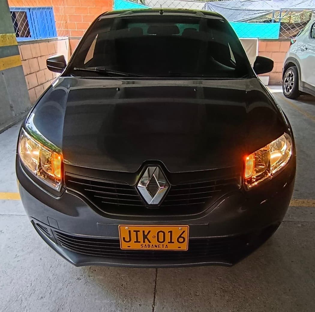 renault Logan 2017